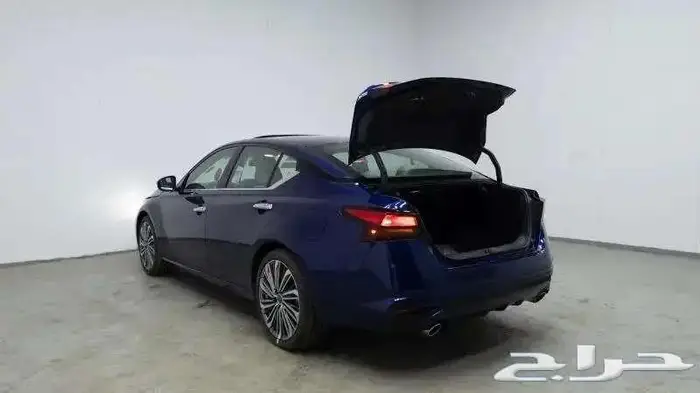 نيسان التيما SV نص فل 2025 42