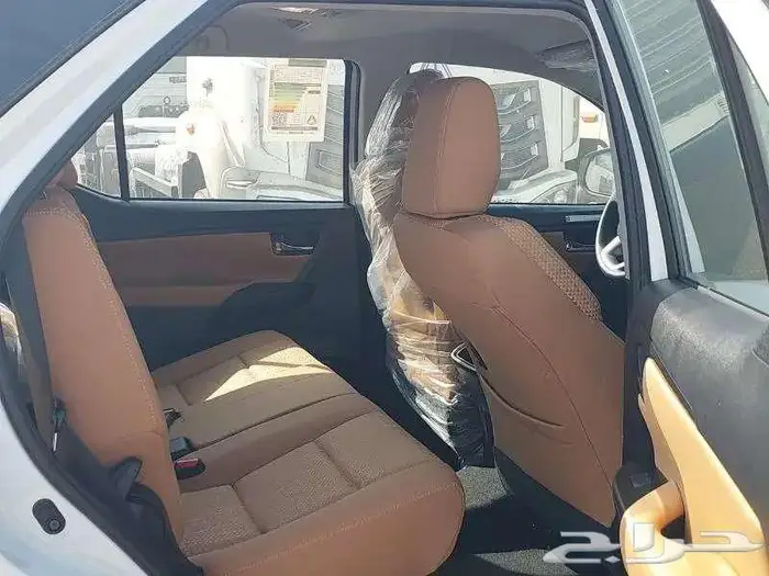 تويوتا فورتشنر GX2 2.4L ديزل دبل 2025 سعودي 2