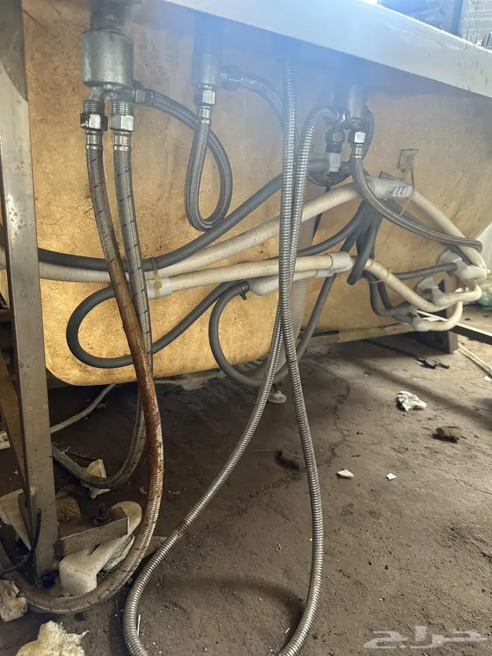 للبيع جاكوزي نفرين نظيف جدا جدا استخدام اقل من سنه 0