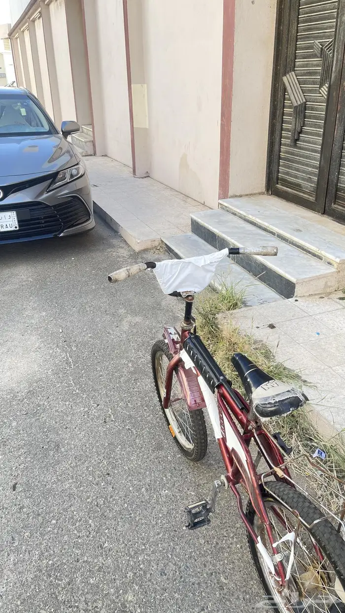 سيكل رامنبو نضيف عنابي 2