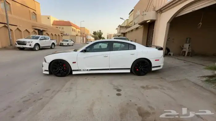 تشاجر دوج srt 0