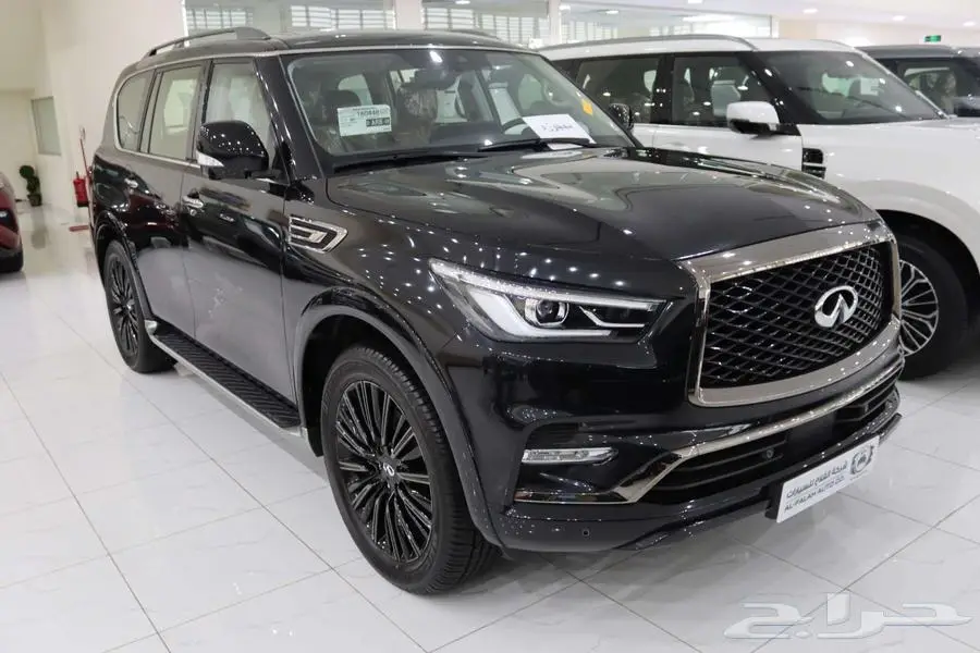 انفينتي QX80 LUX SENSORY بلاك اديشن 2024 1