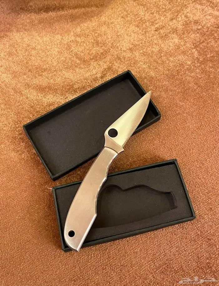 سكين سبايدركو 4