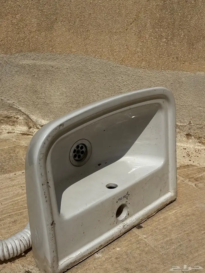مغاسل يدين معلقه 0