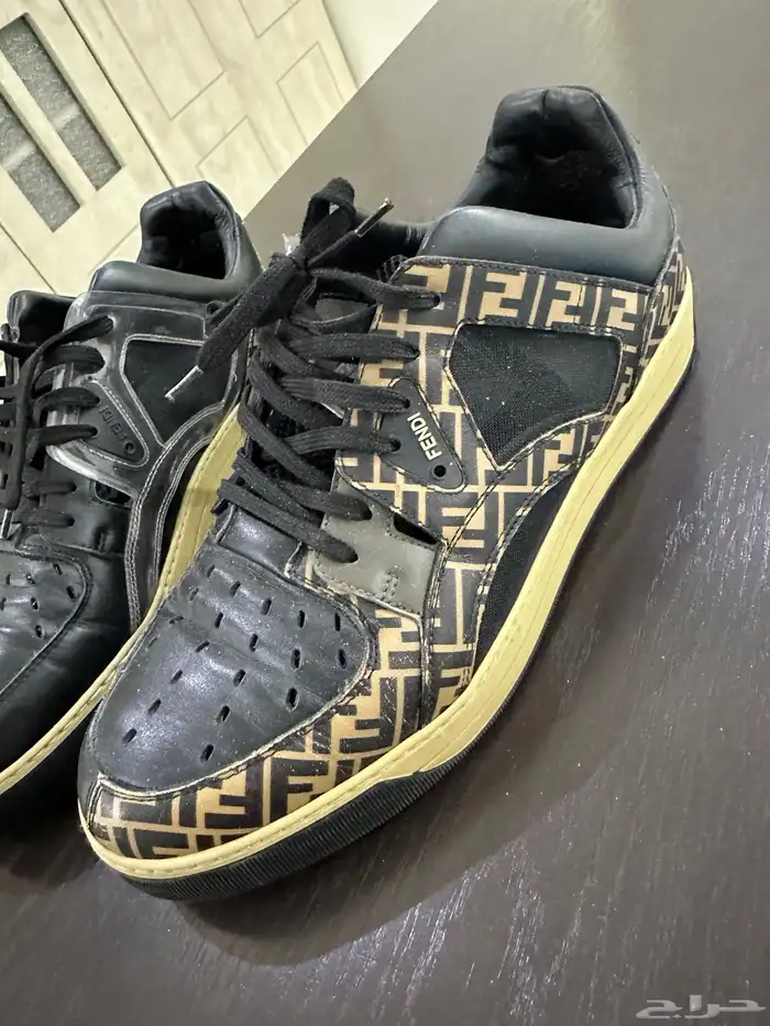 حذاء جزمة رسمية برباط او كاجوالshoes Fendi 0