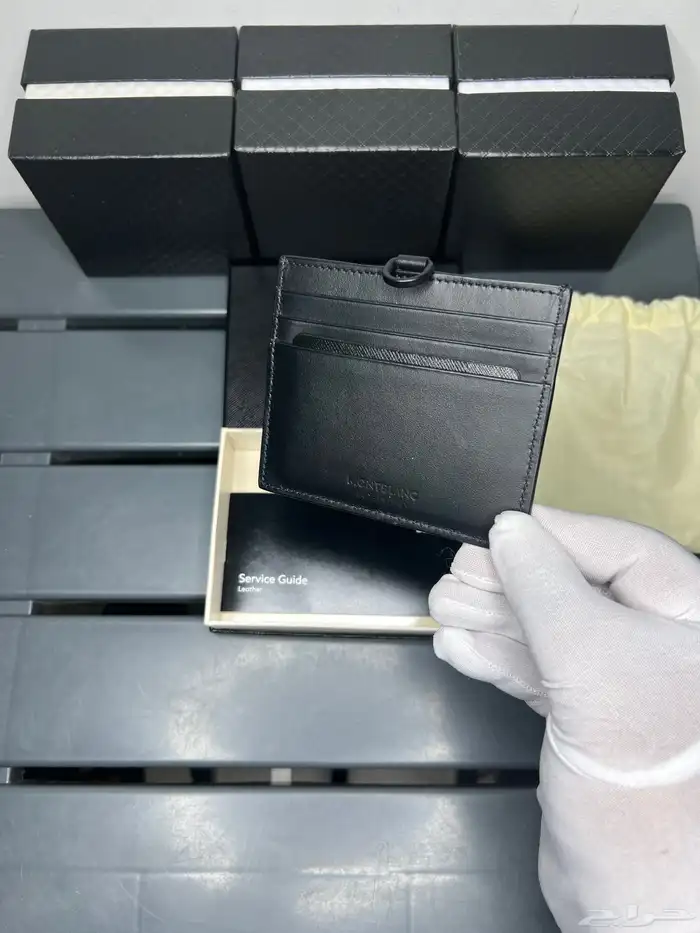 محافظ Mont Blank الأصلية والجديدة 3
