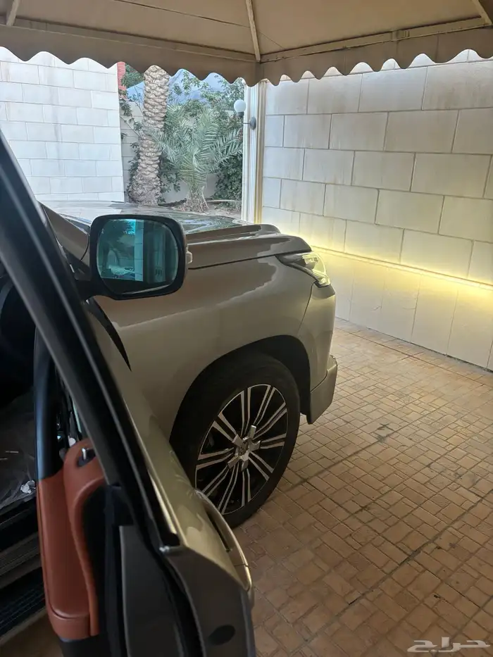 جيب لكزس فل كامل 2020 (LX570) 9
