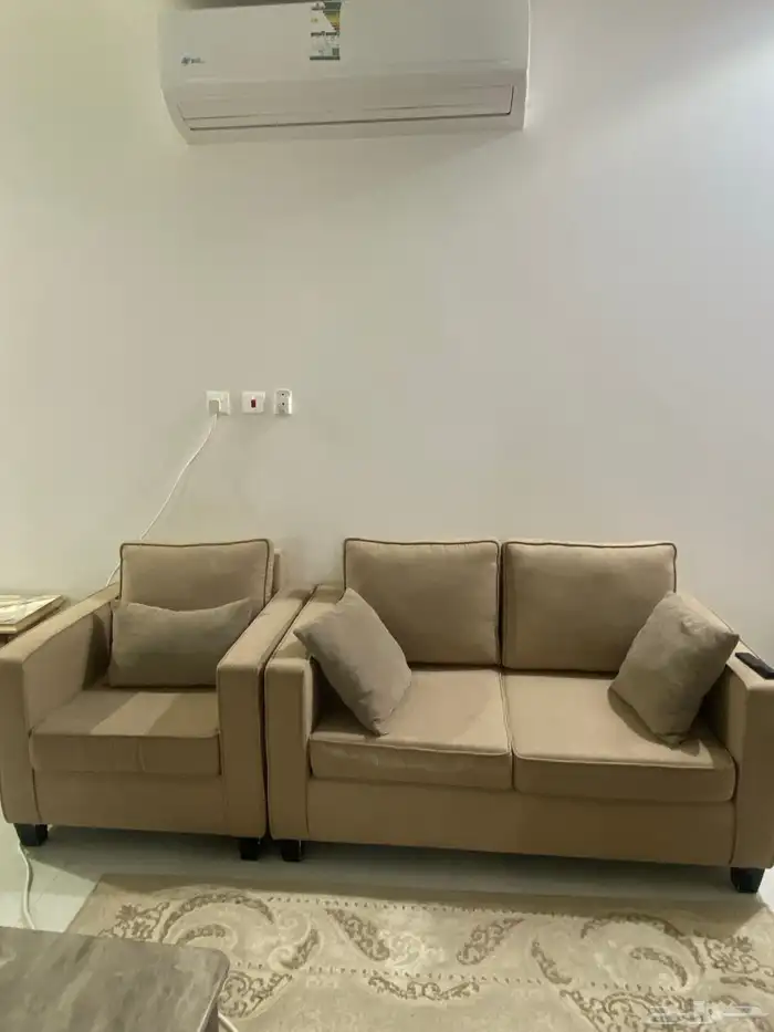 كنب اربع قطع للبيع 0