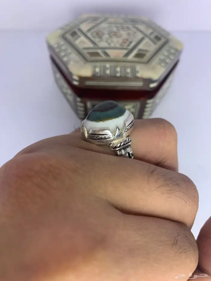 خاتم بقراني يماني اخضر عرض 150 ريال 2