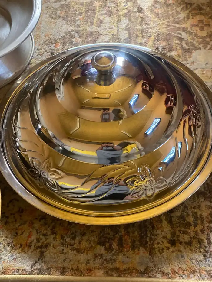 تباسي جميلة جدا وجديده لم يتم استعمالها إلى مره واحده فقط 3