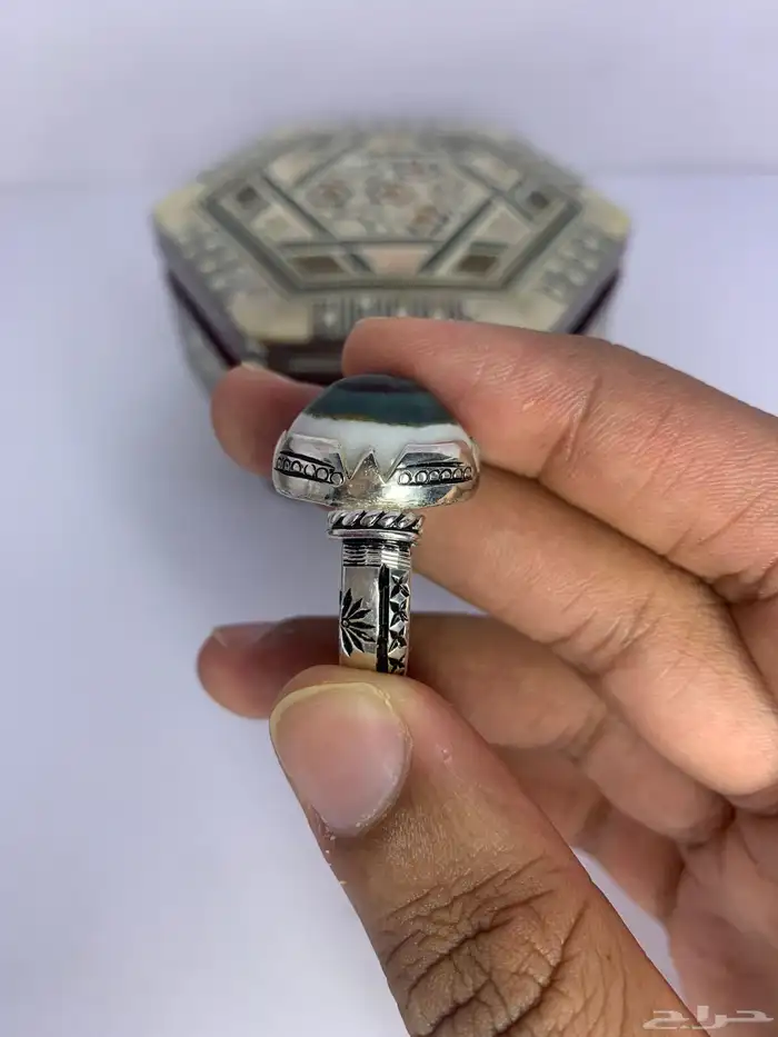 خاتم بقراني يماني اخضر عرض 150 ريال 1