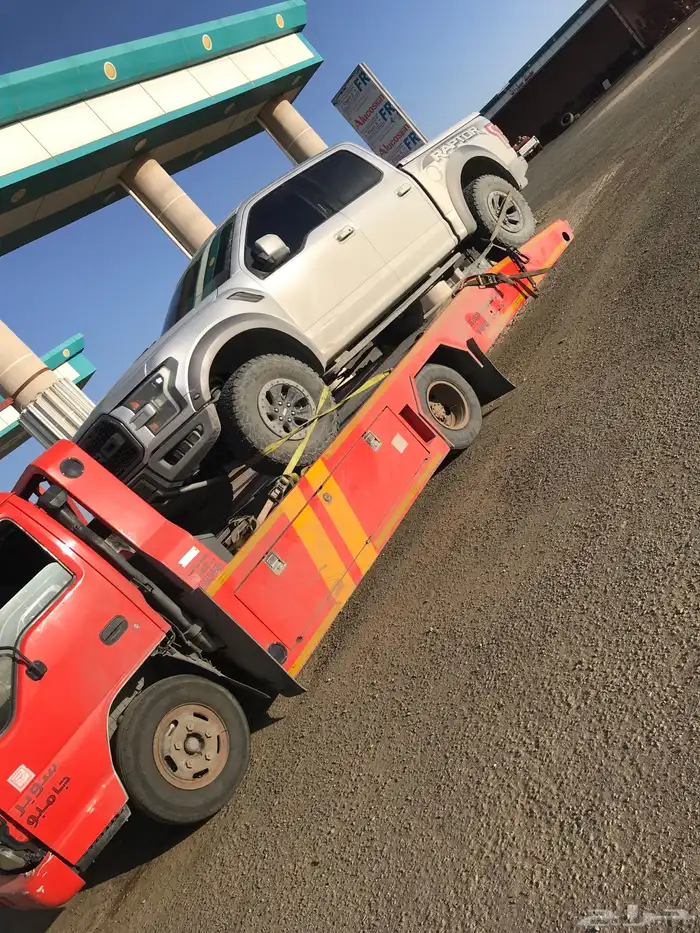 سطحه رجع من جده مكة الي رياض رجع الي رياض الدمام 0