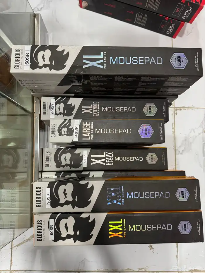 ماوس باد glorious   steelseries  cougar بكل المقاسات (جديد) 1