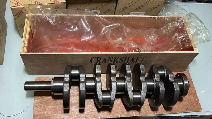 عمود كرنك هايلكس 2005 0