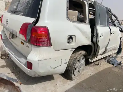 لاندكروزر GXR 2013 3