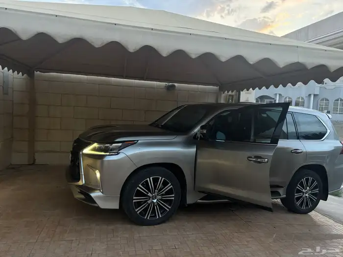 جيب لكزس فل كامل 2020 (LX570) 0