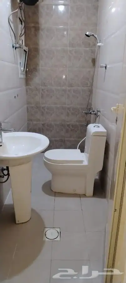ستديو عزاب. شقه الرياض حي السعادة 0