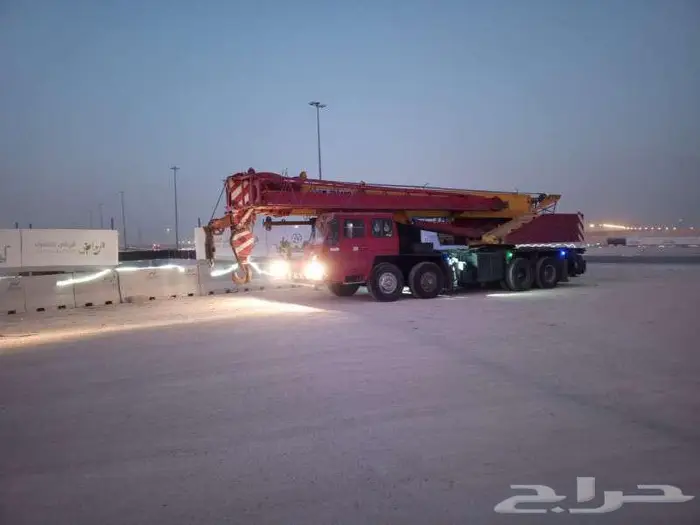 تأجير كرينات ورفعات شوكيه للايجار يومي وشهري 25