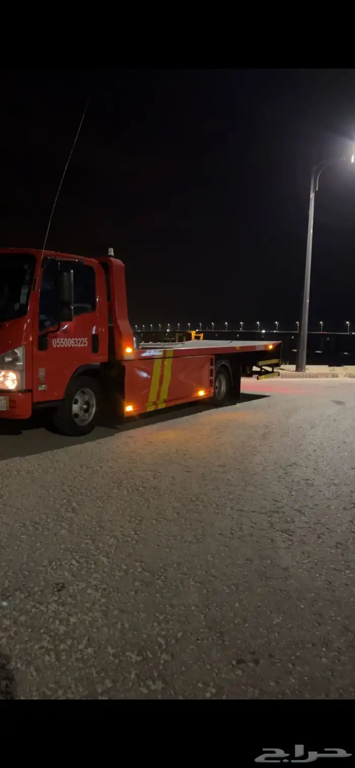 سطحه هدروليك في الرياض متجه الى الدمام متواجد 24 ساعه 0