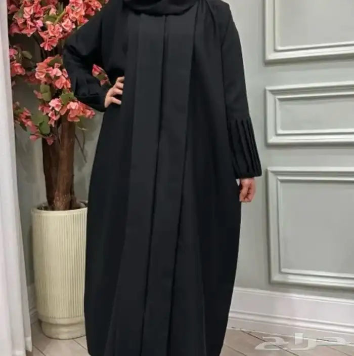 عبايات وتصميم حسب الطلب بسعر الجمله 8