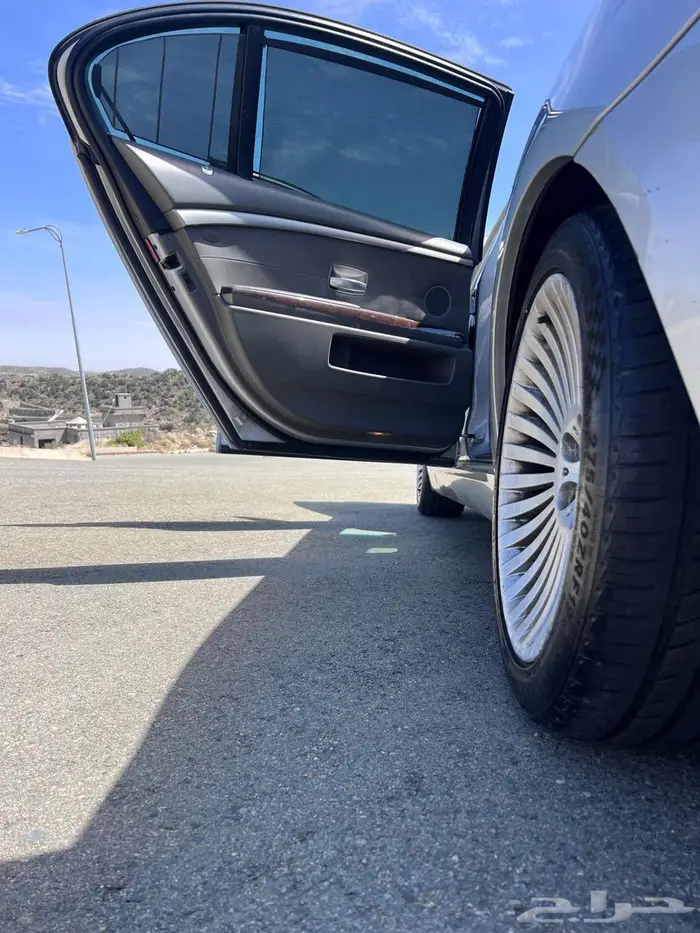 بي ام دبليو ( BMW ) 2006 740Li 21