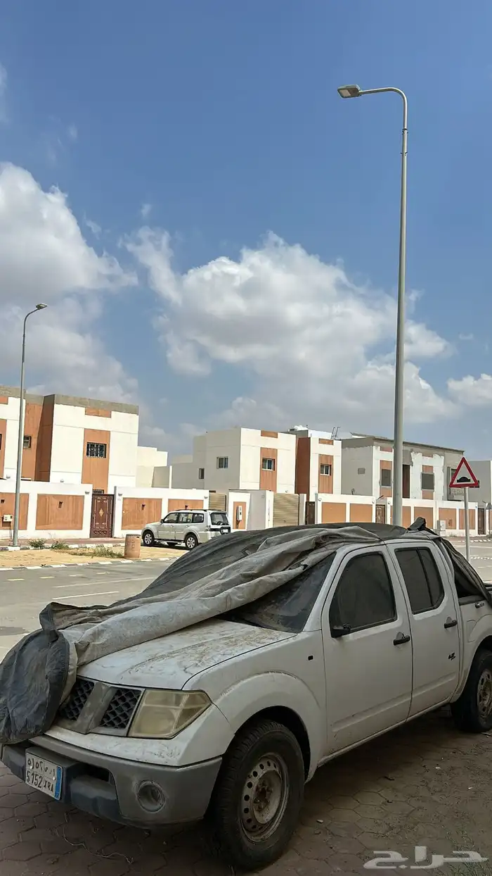 نيفارا. نيسان 2008 9