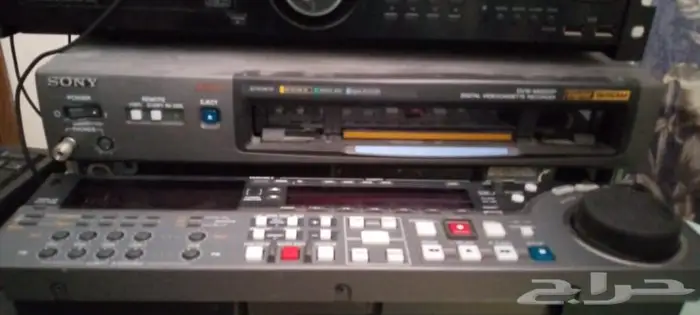 فيديو أو يستخدم منتج للفيديو 1