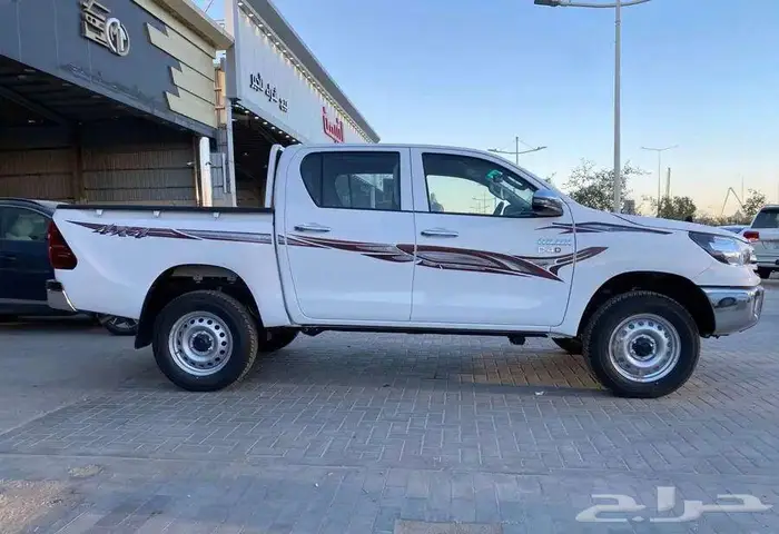 هايلوكس غمارتين GL2 4 4 عادي ديزل 2025 سعودي - أصفار 3