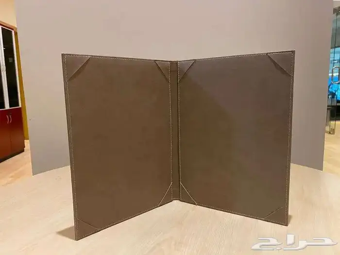 جلديات صناديق جلدية بوكسات هدايا مبتكرة طقم مكتب جلد 15