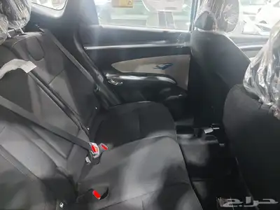 توسان 1600cc 2023بطاقه جمركيه 10