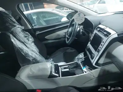 توسان 1600cc 2023بطاقه جمركيه 6
