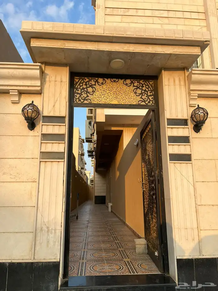 عماره للبيع مخطط الرياض جده 1