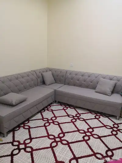 كنب للبيع نظيف 0