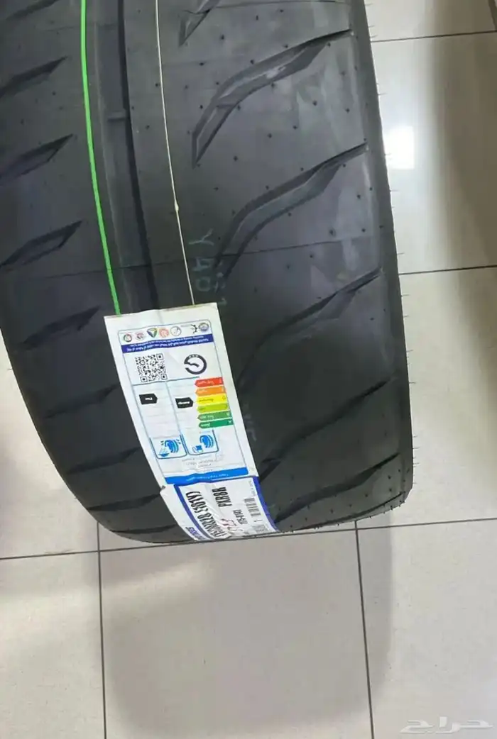 كفرات تويو سيمي سليك 888R 0