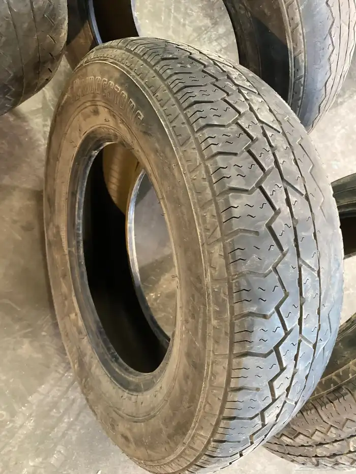 طقم برجستون ورفرف اكسنت 1