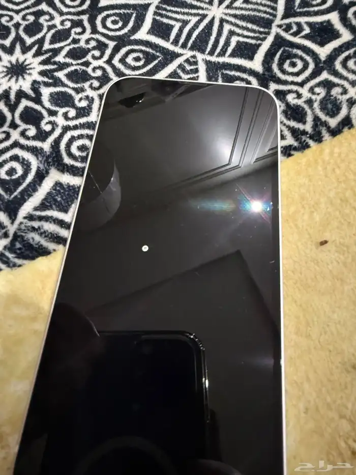 جوال iPhone 13 نظيف جدا 3