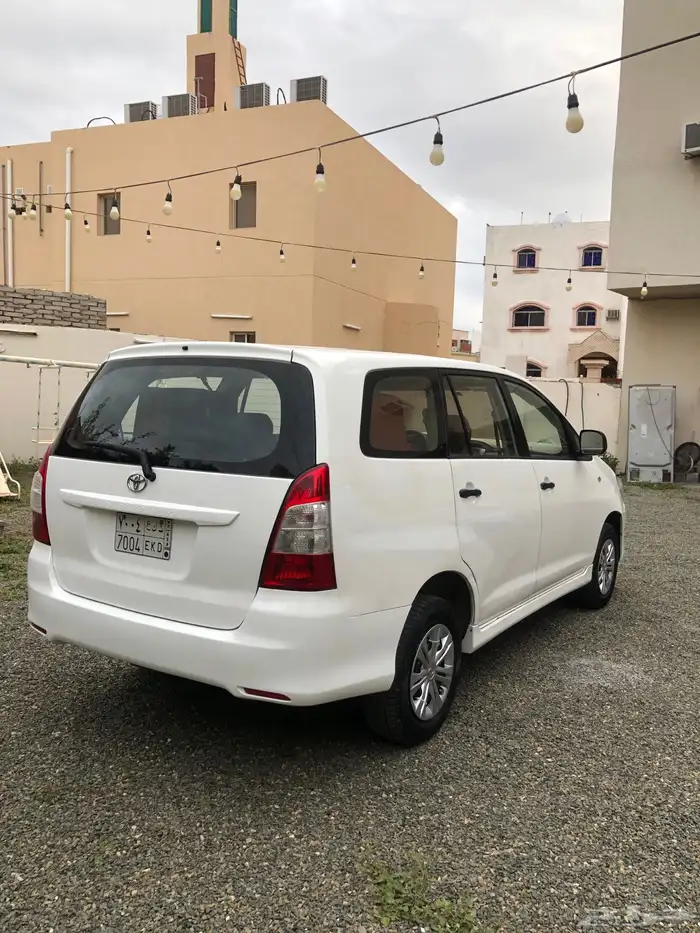 للبيع انوفا 2014 قير مكينة شرط قير تماتيك 4