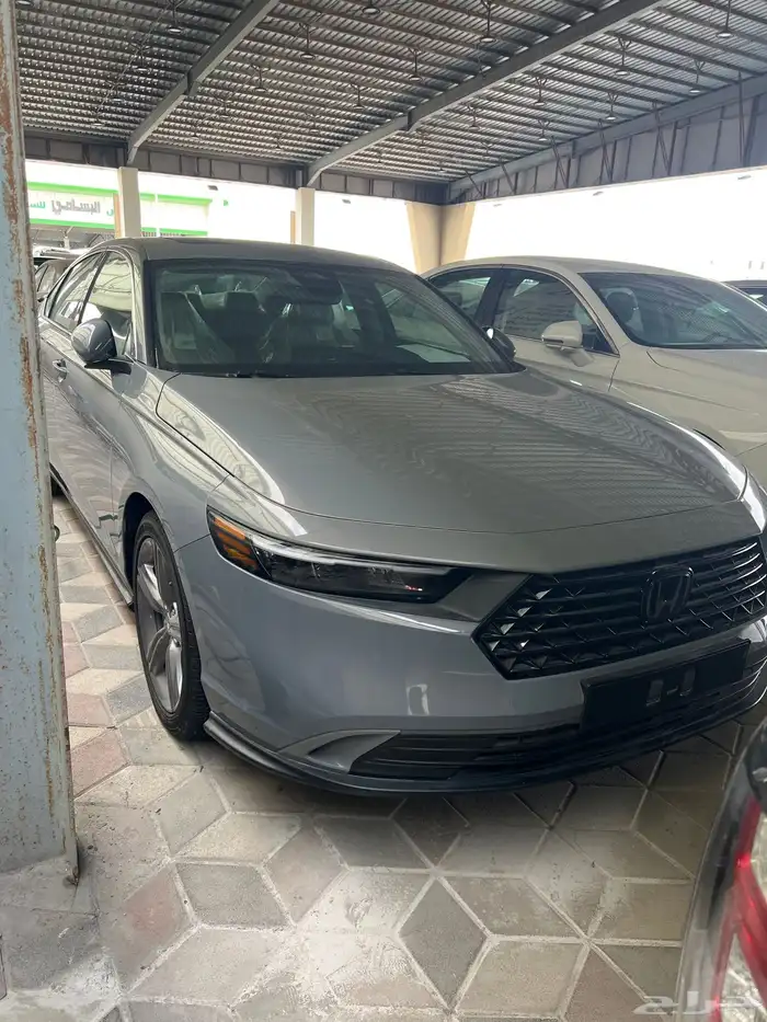 اكورد 2024. Lx ستاندر 10