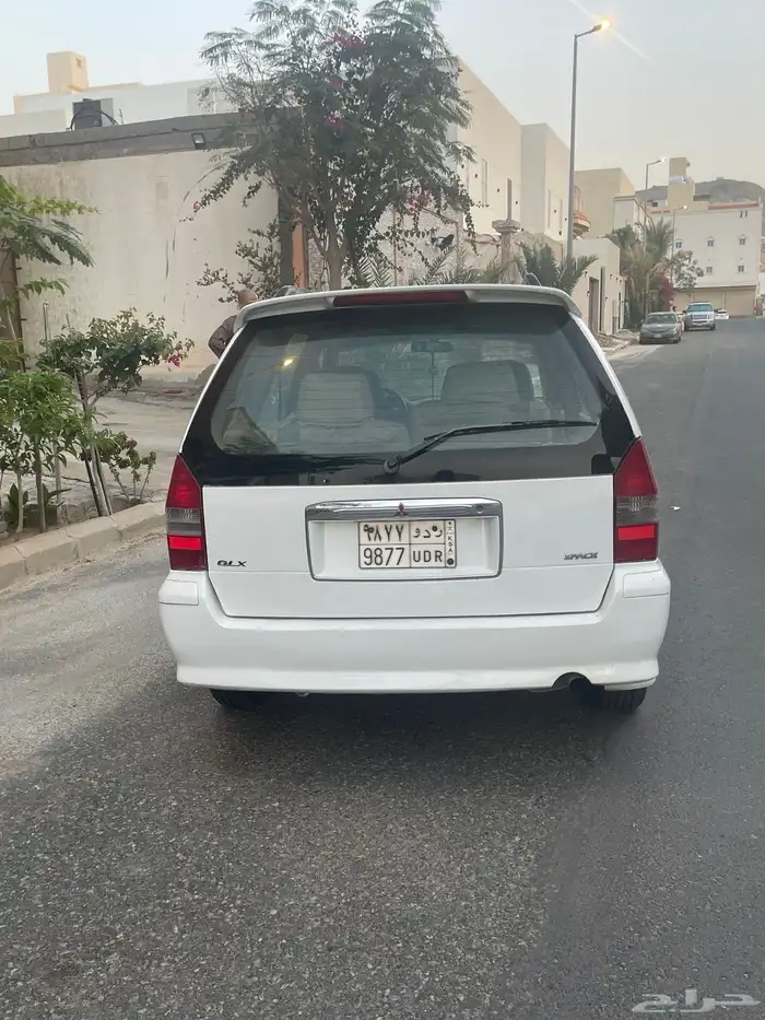 ميتسوبيشي سبيس واجن2002 0