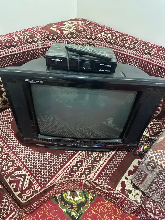 تلفزيون قديم 0