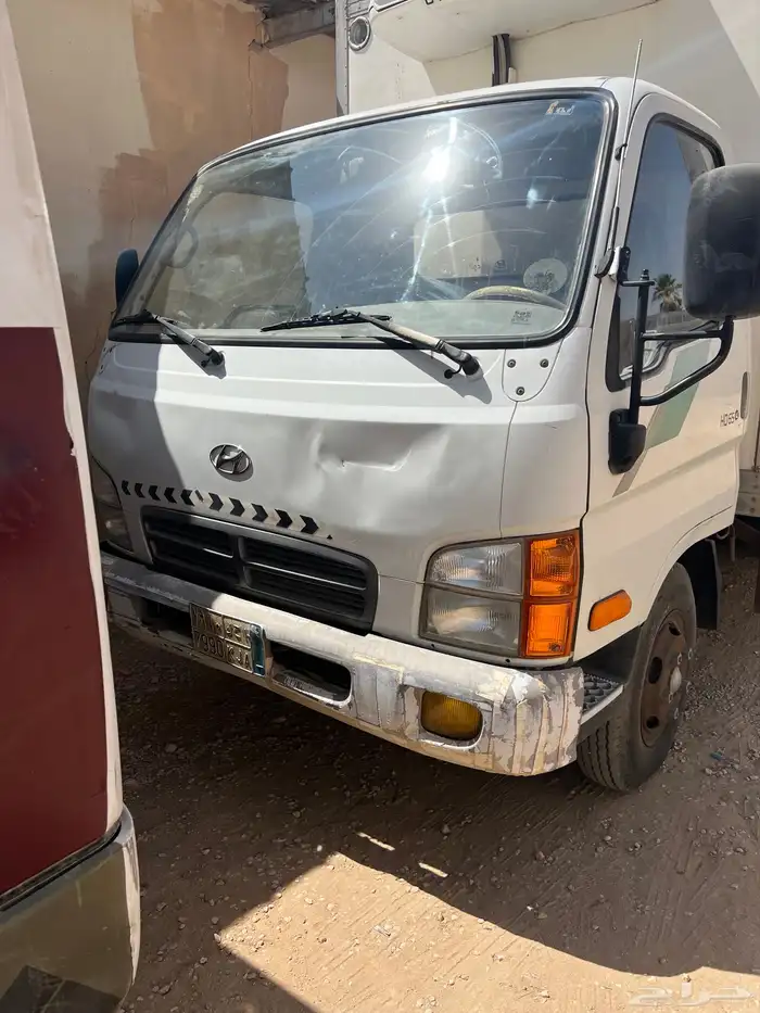 للبيع عدد 4 سيارات 19