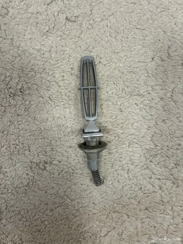 قطع غيار فورد فكتوريا وماركيز ولنكون 2