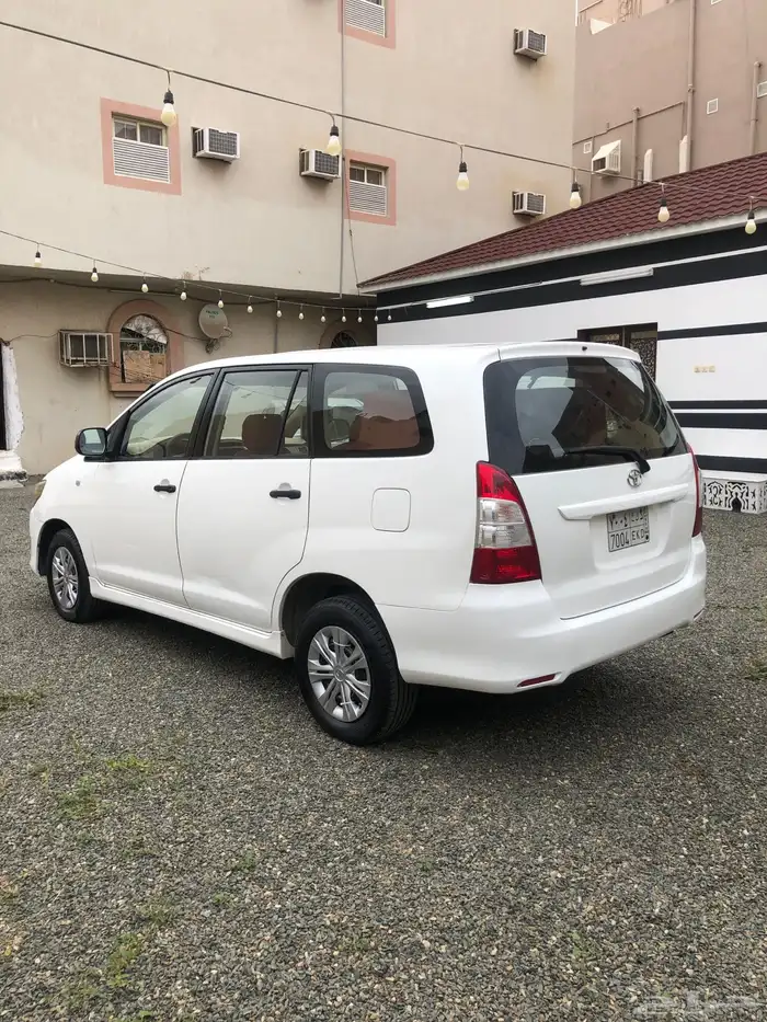 للبيع انوفا 2014 قير مكينة شرط قير تماتيك 5