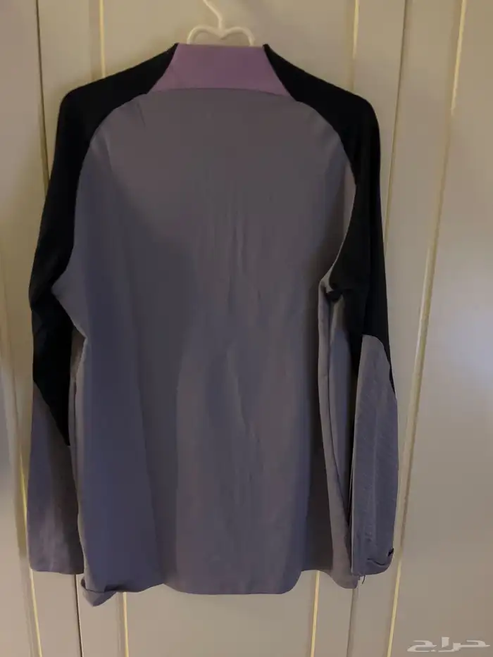 بلوفرات اصلية من نايك authentic pullover from nike 1