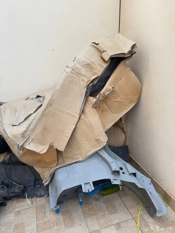 رفر داخلي وخارجي خلفي أزيرا يسار 2018 إلى 2020 0