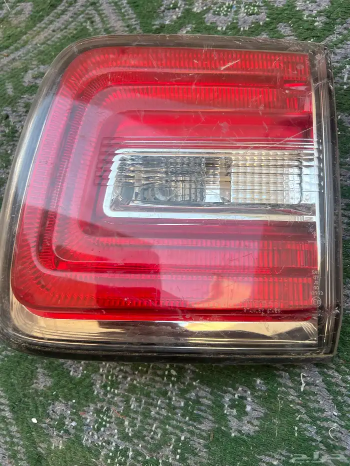 نيسان باترول بلاتنيوم 2019 اسطبات شنطه LED 1