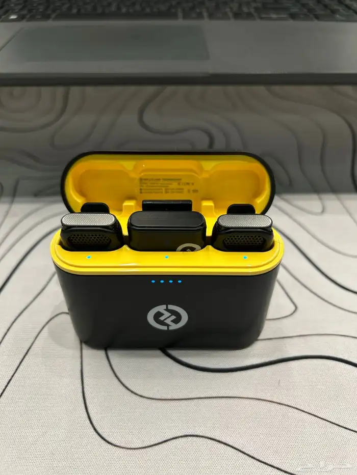 مايكروفون لاسلكي جديد لم يستخدم 0