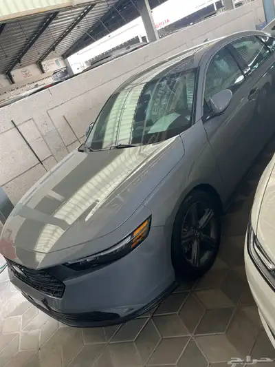 اكورد 2024. Lx ستاندر 9
