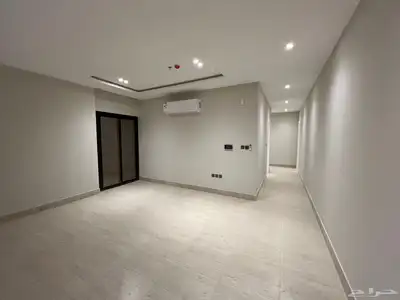 شقة للبيع في برج سكني فاخر 2