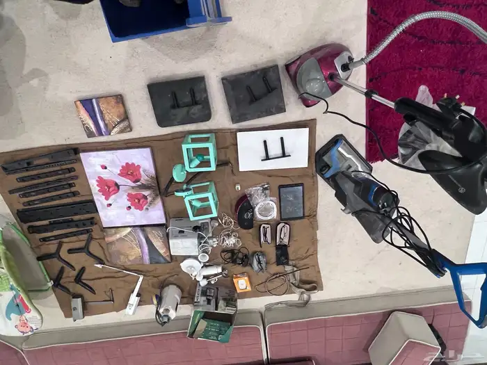 العاب شاشات سيارات وكواية وغسالة لزوليات وارضيات وعدة اغراض 1